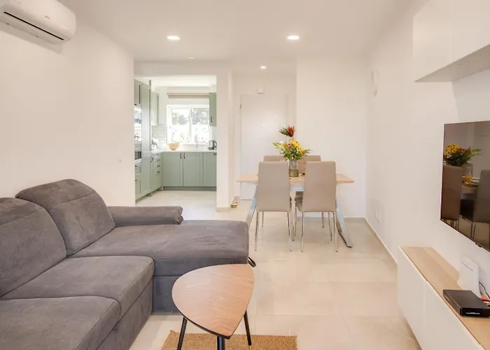 Renovated 2Bd Ac Wi-Fi Pool Beach 350M