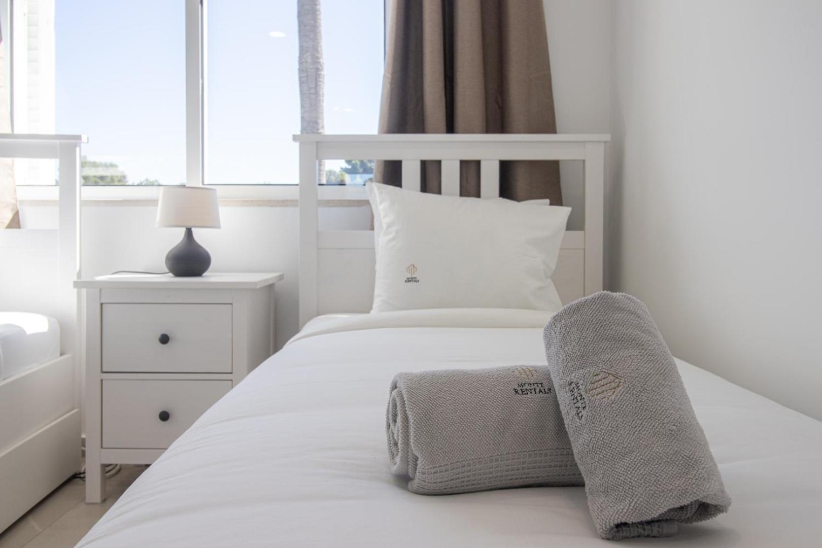 Renovated 2bd Ac Wi-fi Pool 350m *