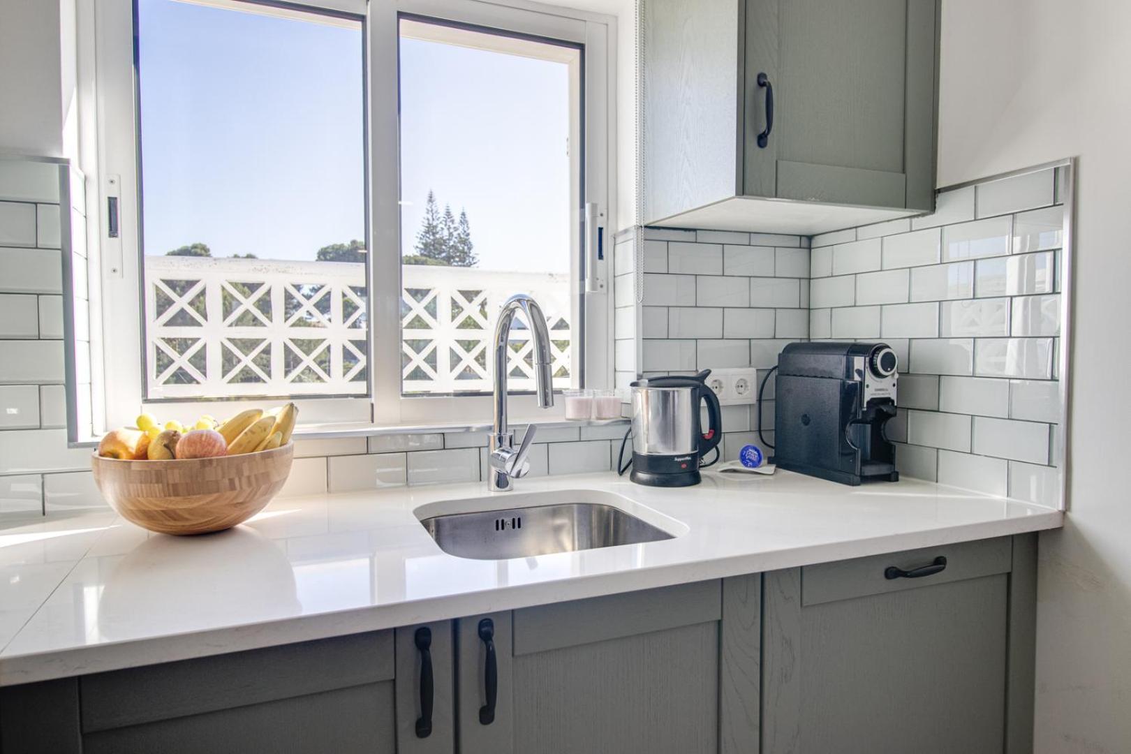 Apartment Renovated 2bd Ac Wi-fi Pool 350m